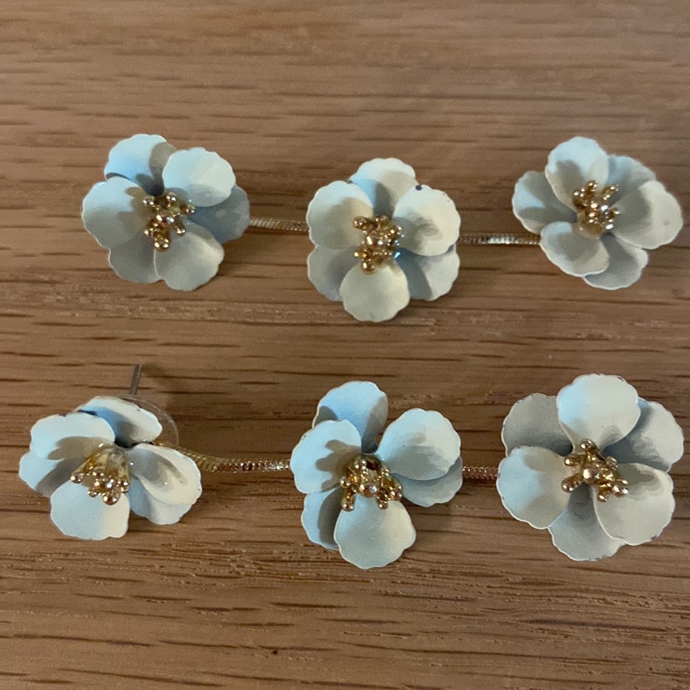 Flower Blossom Earrings - Picture 7 of 12